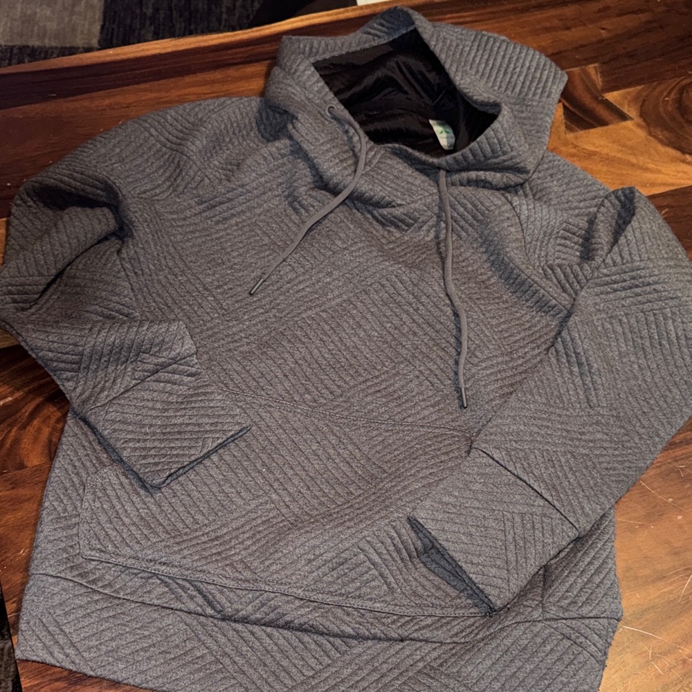 GreenTea Gray Quilted Women's Hoodie Sweater